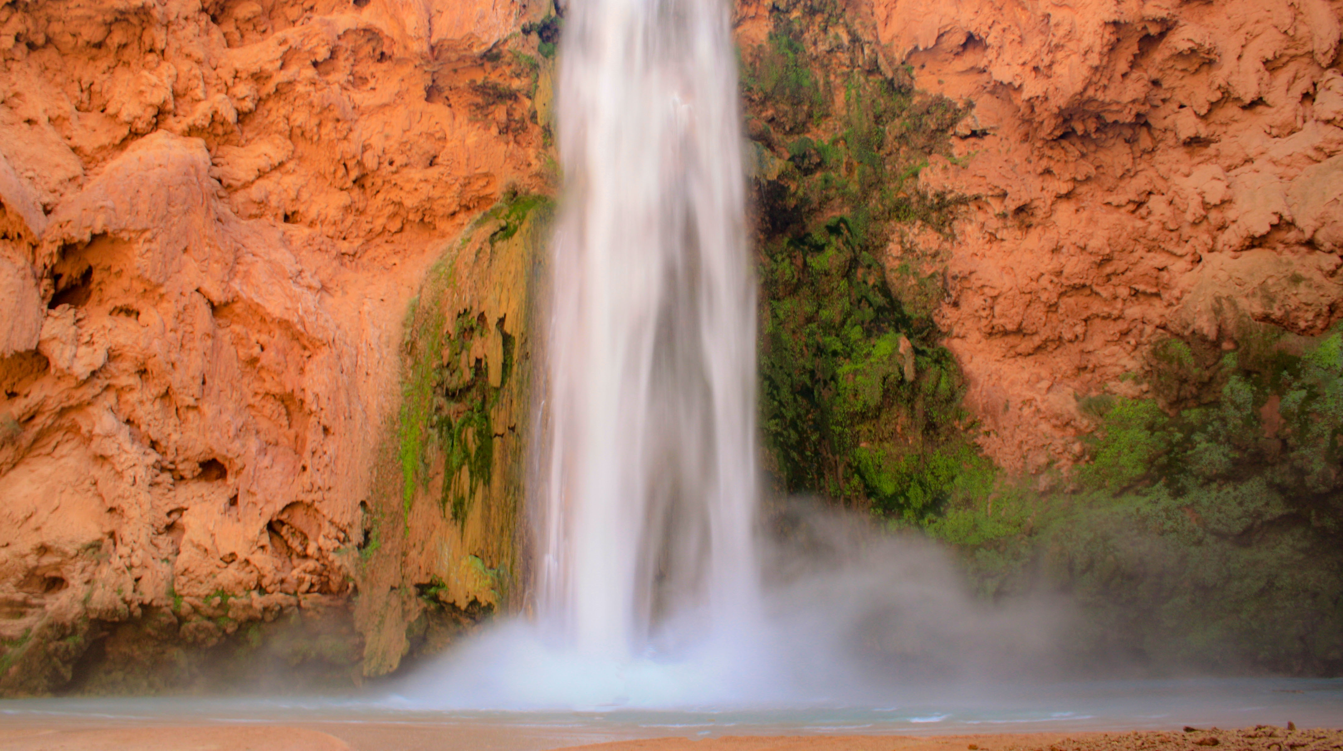 Mooney Falls